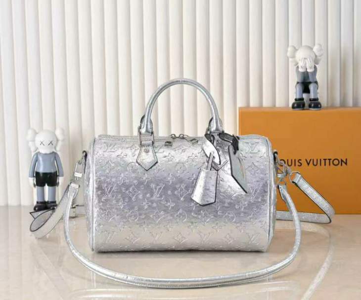 Picture of Louis Vuitton Handbags _SKUfw216011372fw